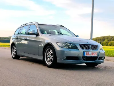 Gebraucht BMW 325 218 PS (160 kW) 2006 Grau Kombi