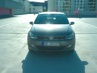 Gebraucht VW Polo 82 PS (60 kW) 2011 Grau Kleinwagen