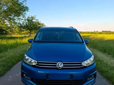Gebraucht VW Touran 150 PS (110 kW) 2017 Blau Van / Kleinbus