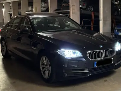 Gebraucht BMW 530 258 PS (189 kW) 2015 Blau Limousine