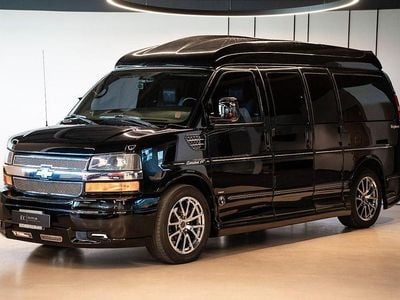 Begagnad Chevrolet Express SE 314 HK (230 kW) 2014 Svart Minibuss