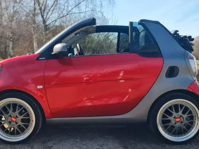 Gebraucht Smart ForTwo Cabrio Brabus 90 PS (66 kW) 2016 Rot Cabrio