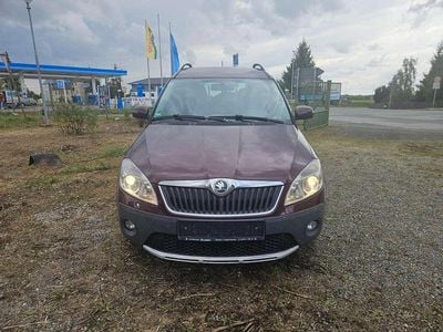 Skoda Roomster Scout