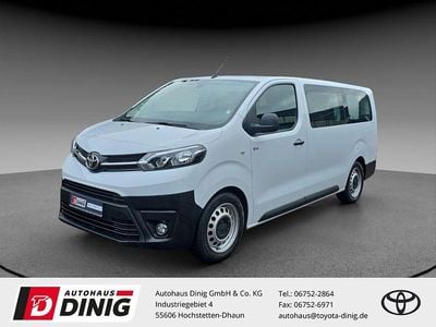 Weiss Gebraucht 2022 Toyota Proace Comfort Van / Kleinbus | 29.995 €