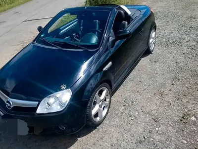 Gebraucht Opel Tigra 90 PS (66 kW) 2005 Schwarz Cabrio