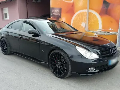 Gebraucht Mercedes CLS350 350 PS (257 kW) 2009 Schwarz Coupé