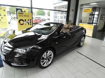 Second-hand Opel Cascada Innovation 170 CP (125 kW) 2015 Maro Cabrio