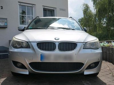 BMW 525