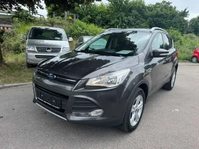 Gebraucht Ford Kuga SYNC Edition 150 PS (110 kW) 2016 Grau SUV
