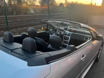 Gebraucht Peugeot 307 CC 146 PS (107 kW) 2007 Grün Cabrio