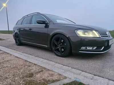 Gebraucht VW Passat 170 PS (125 kW) 2012 Kombi