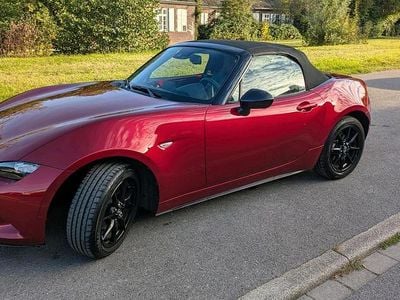 Gebraucht Mazda MX5 132 PS (97 kW) 2019 Rot Cabrio