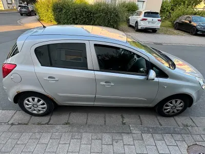 Gebraucht Opel Corsa 80 PS (58 kW) 2006 Silber Kleinwagen