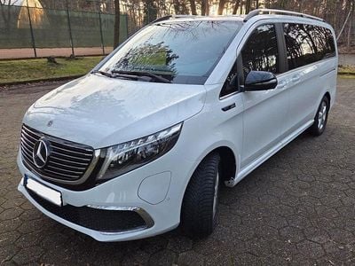Weiß Gebraucht 2020 Mercedes EQV300 Avantgarde Van / Kleinbus | 40.190 € (Guter Preis)