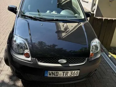 Gebraucht Ford Fiesta Style 60 PS (44 kW) 2008 Kleinwagen