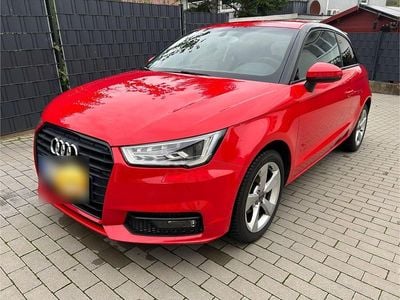 Gebraucht Audi A1 Sport 95 PS (69 kW) 2015 Rot Limousine