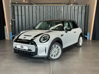 Gebraucht Mini Cooper SE Classic 135 kW (184 PS) 2021 Silber Kleinwagen