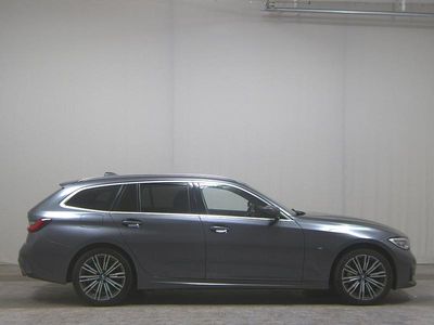 Usata BMW 330e M Sport 252 CV (185 kW) 2021 Grigio Station wagon