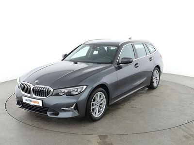 Grau Gebraucht 2021 BMW 320 Luxury Line Kombi | 26.250 € (Guter Preis)