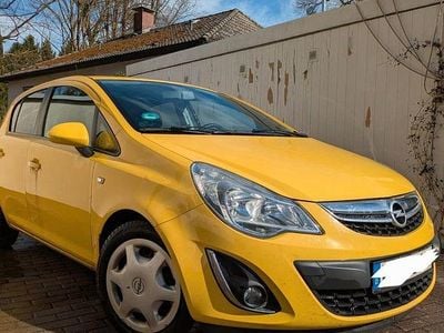 Usata Opel Corsa Edition 95 CV (69 kW) 2011 Giallo Utilitaria