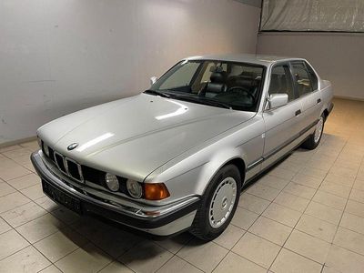 Second-hand BMW 730 188 CP (138 kW) 1989 Argintiu Berlinǎ