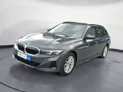Gebraucht BMW 320 Sport Line 190 PS (139 kW) 2023 Grau Kombi