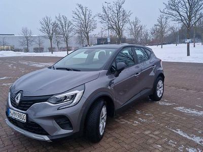 Grau Gebraucht 2022 Renault Captur Zen SUV | 17.100 € (Fairer Preis)
