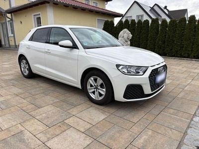 Gebraucht Audi A1 Sportback 95 PS (69 kW) 2023 Weiß Kleinwagen