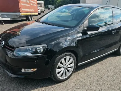 Gebraucht VW Polo 85 PS (62 kW) 2010 Schwarz Kleinwagen