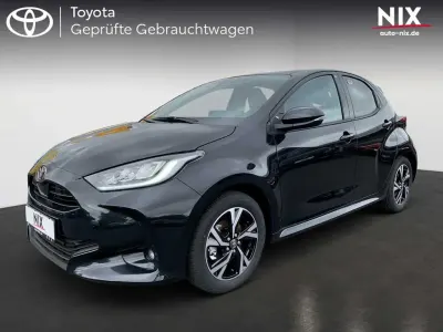 Neu Toyota Yaris 116 PS (85 kW) 2025 Schwarz Kleinwagen