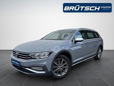 Gebraucht VW Passat Alltrack 200 PS (147 kW) 2023 Mondsteingrau Kombi