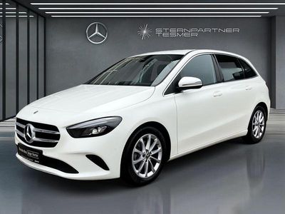 Gebraucht Mercedes B200 Progressive 163 PS (119 kW) 2022 Weiß Van / Kleinbus