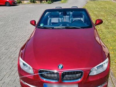 Gebraucht BMW 320 Cabriolet M Sport 184 PS (135 kW) 2014 Rot Cabrio