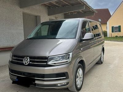 Usata VW Transporter 204 CV (150 kW) 2017 Oro Furgone