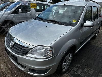 Gebraucht Dacia Logan Lauréate 88 PS (64 kW) 2011 Grau Kombi
