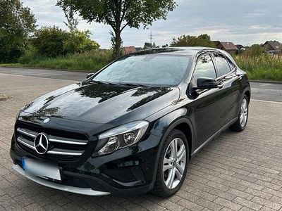 Mercedes GLA200