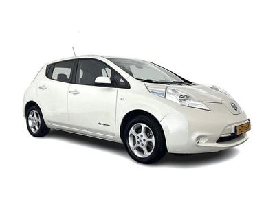 Gebraucht Nissan Leaf Acenta 80 kW (109 PS) 2016 Weiß Kleinwagen