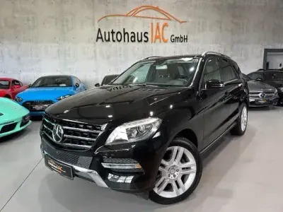 Gebraucht Mercedes ML350 258 PS (189 kW) 2015 Schwarz SUV
