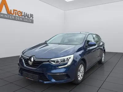 Gebraucht Renault Mégane Life 101 PS (74 kW) 2017 Blau Limousine