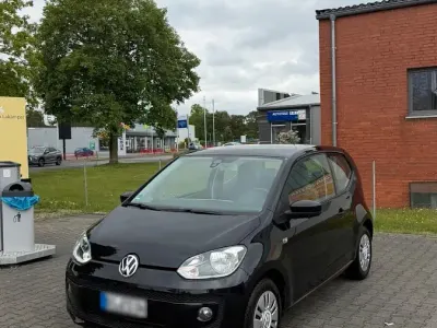 Second-hand VW up! 60 CP (44 kW) 2013 Negru Hatchback