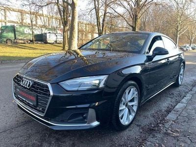 Gebraucht Audi A5 Sportback Sport 163 PS (119 kW) 2022 Schwarz Kleinwagen
