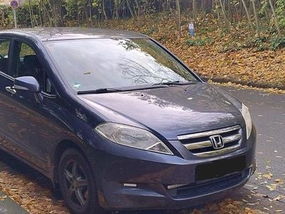 Honda FR-V