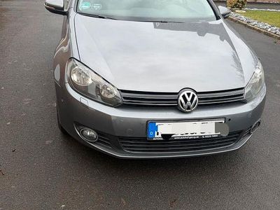 Gebraucht VW Golf VI 105 PS (77 kW) 2010 Grau Kleinwagen