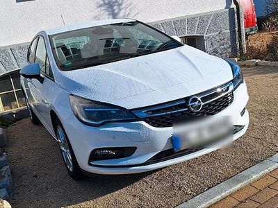Gebraucht Opel Astra 104 PS (76 kW) 2016 Weiß Limousine