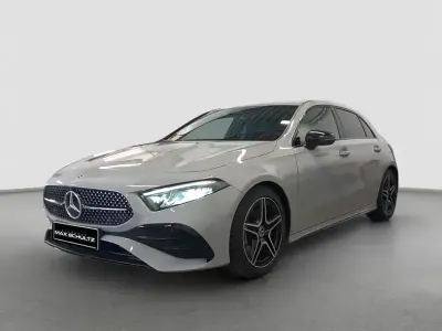 Gebraucht Mercedes A180 AMG 136 PS (100 kW) 2025 Manufaktur lack manufaktur alpingrau uni Limousine