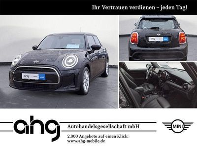 Schwarz Gebraucht 2021 Mini ONE Kleinwagen | 21.930 € (Etwas zu teuer)