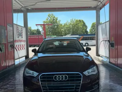 Gebraucht Audi A3 S-Line 122 PS (89 kW) 2013 Violet Kleinwagen