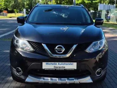 Gebraucht Nissan Qashqai Visia 116 PS (85 kW) 2015 Schwarz SUV