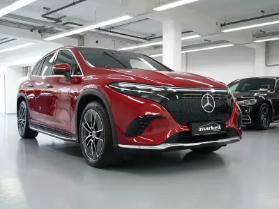 Gebraucht Mercedes EQS450+ 264 kW (360 PS) 2025 Rot SUV