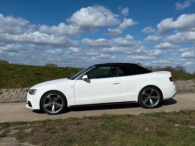 Gebraucht Audi Cabriolet 218 PS (160 kW) 2016 Weiß Cabrio